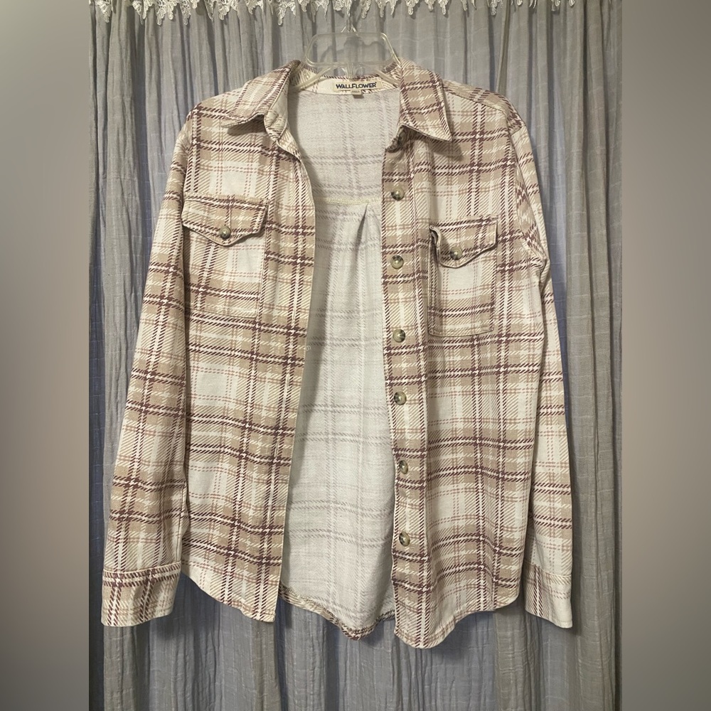 Flannel never worn